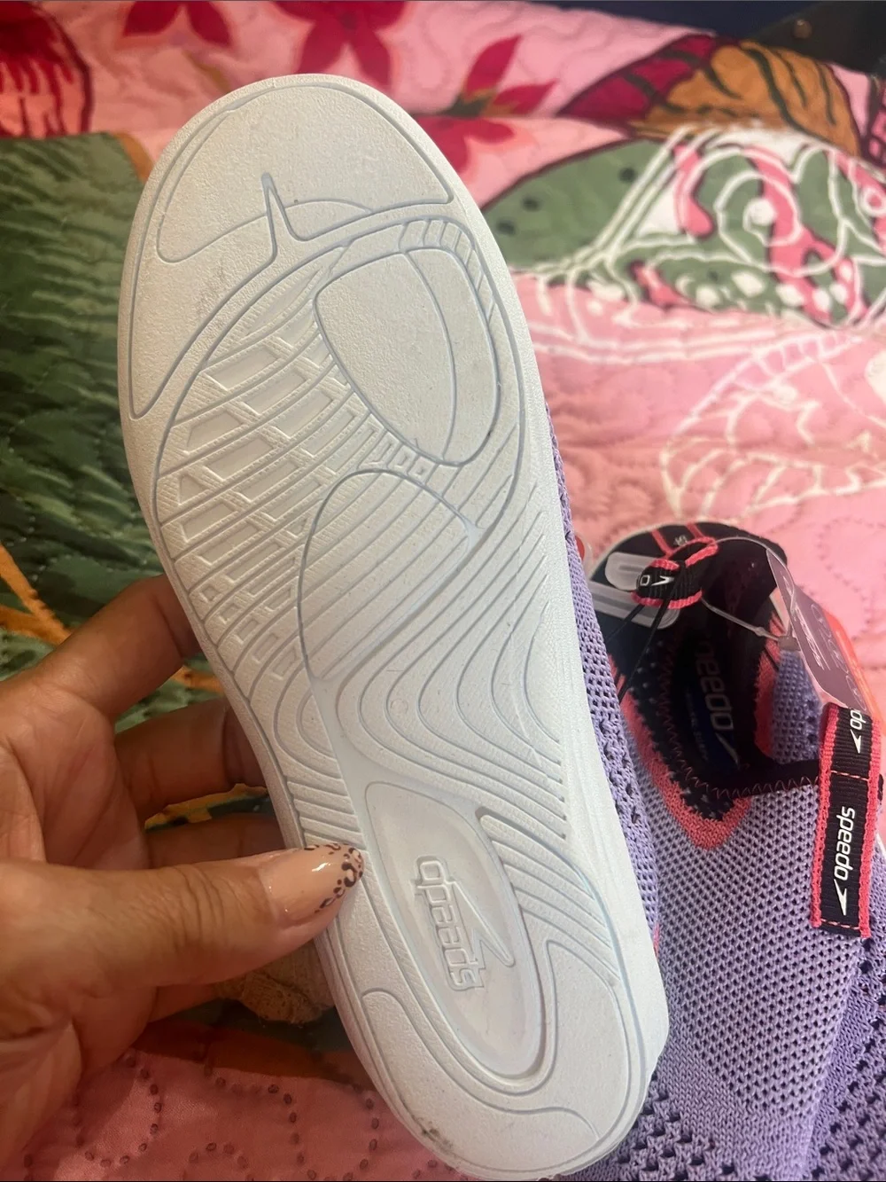 Junior Speedo Surf shoes NWT M 2/3